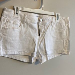NWOT White denim shorts